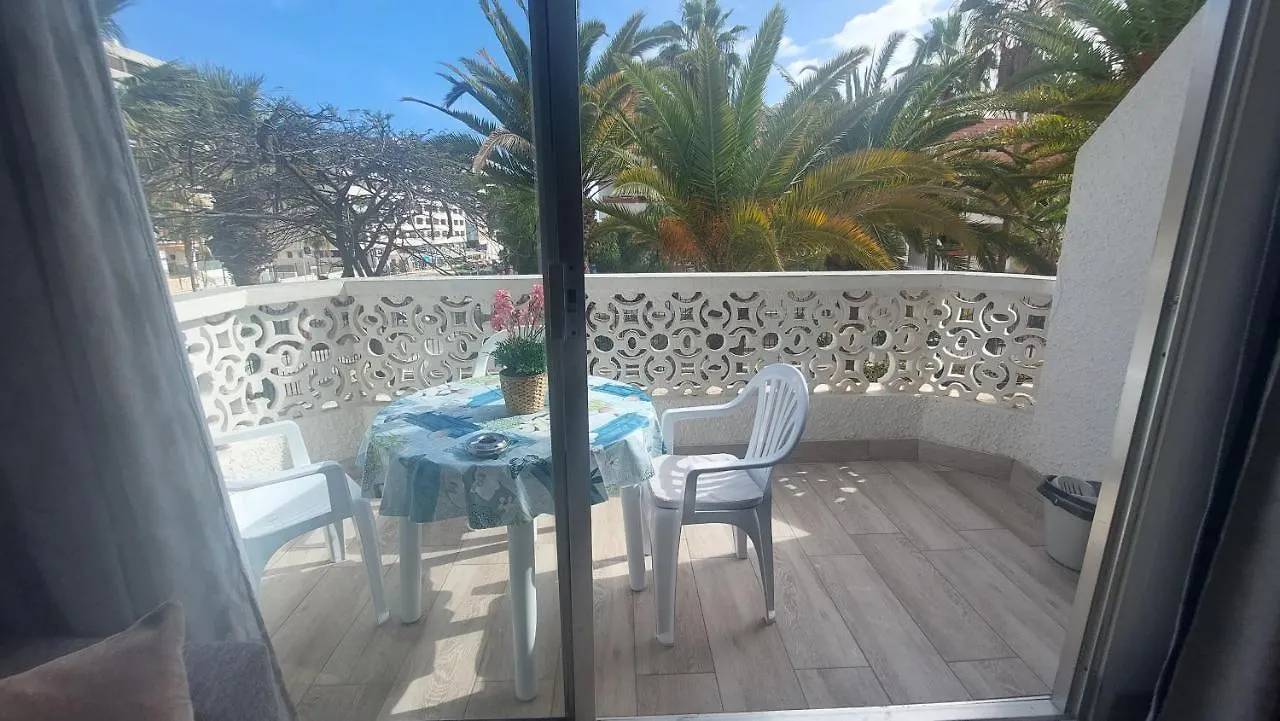 アパート Apartamento Margarita Con Piscina En Playa Honda, Playa Las Americas アロナ